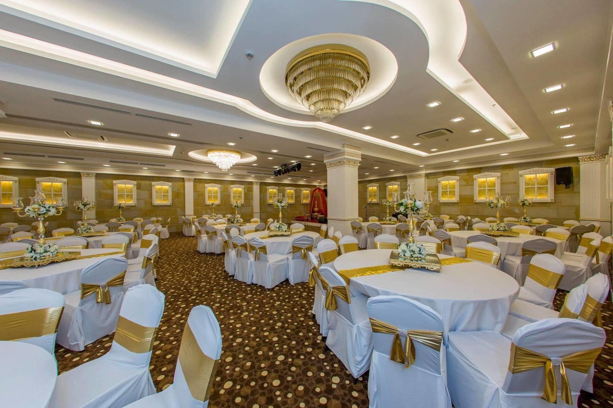 Gherdan Gold Hotel 콘야 외부 사진
