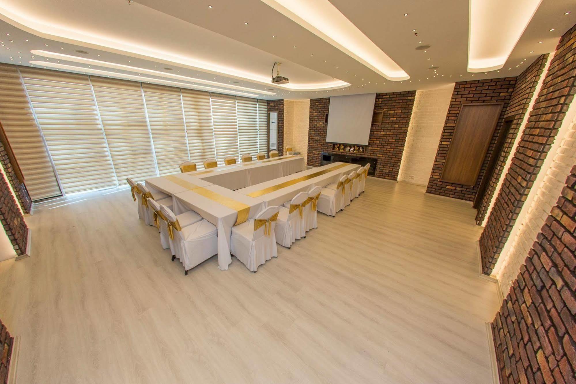 Gherdan Gold Hotel 콘야 외부 사진